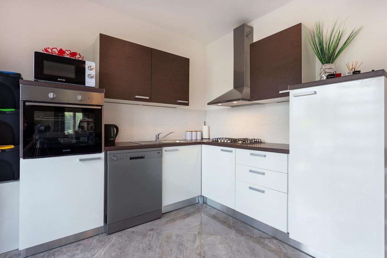 Apartmani Karoca 3 Pula Luaran gambar