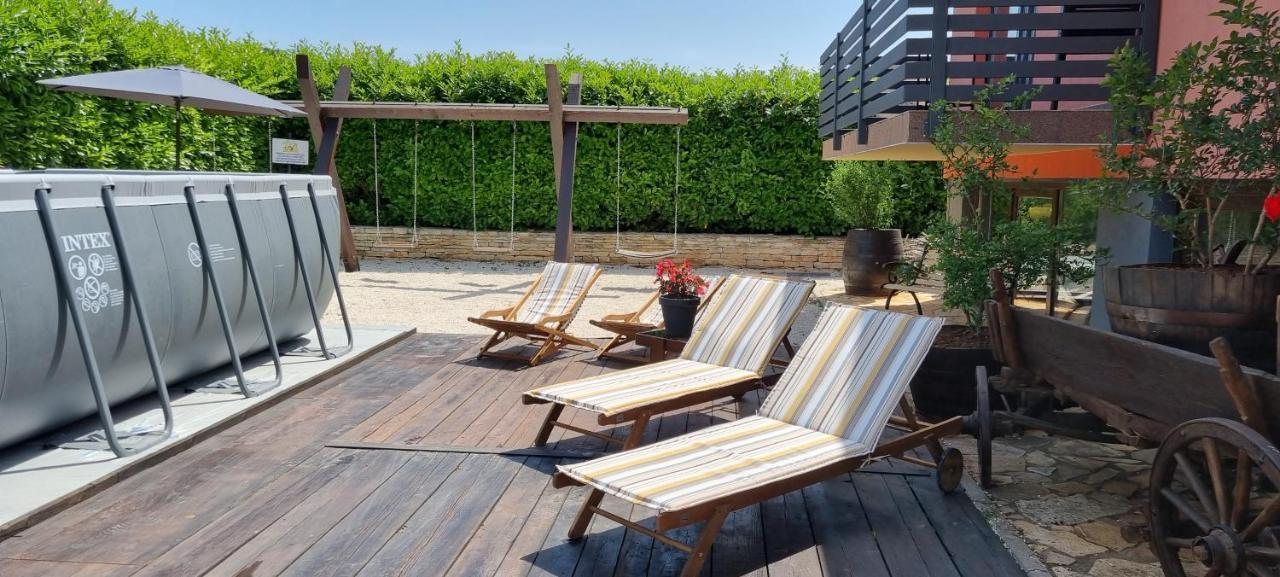Apartmani Karoca 3 Pula Luaran gambar